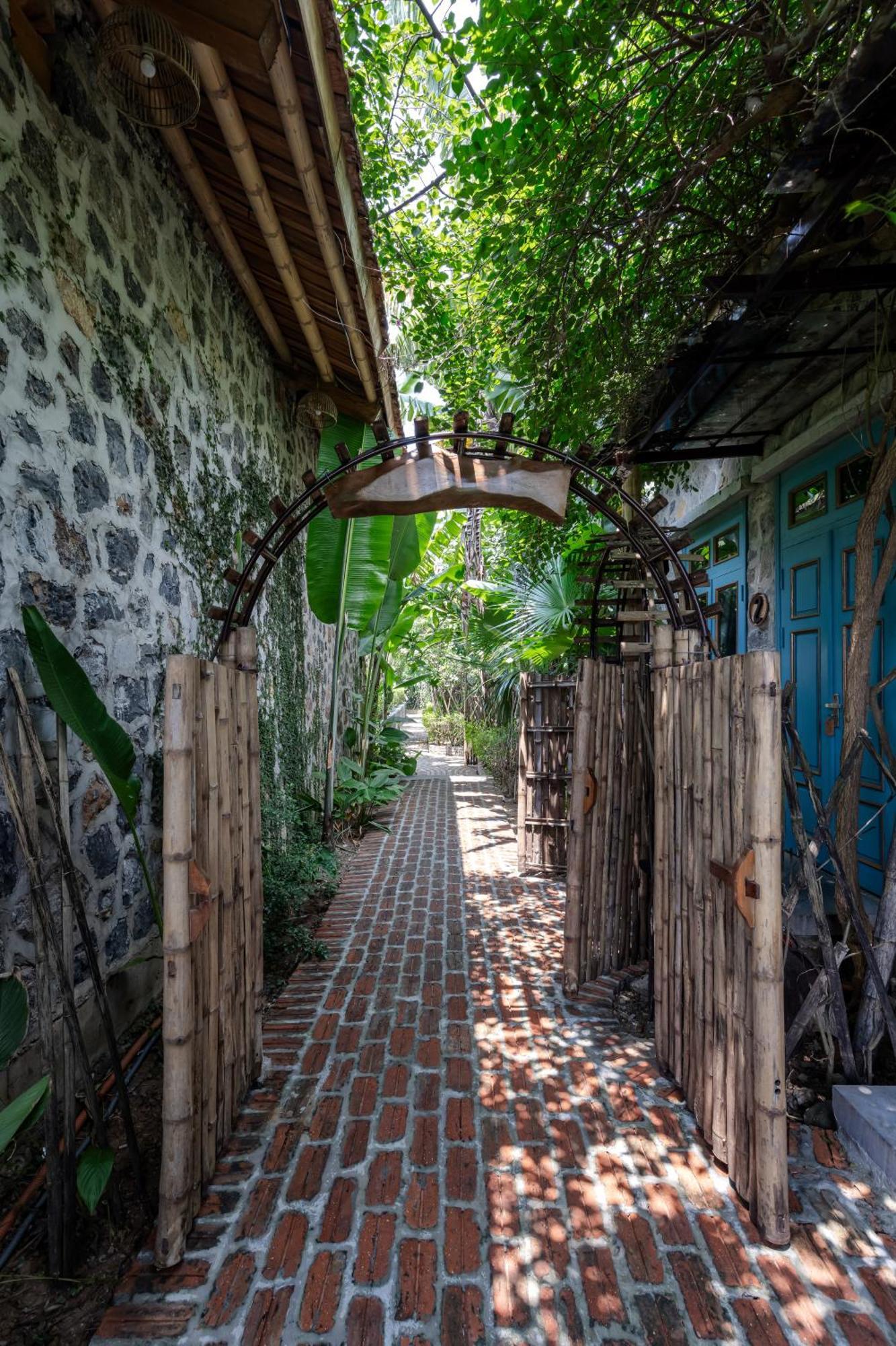 Chezcao Rice Field Ecolodge ニンビン エクステリア 写真